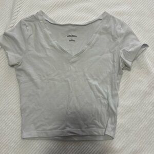 Wild Fable Light Gray V-Neck Crop Top